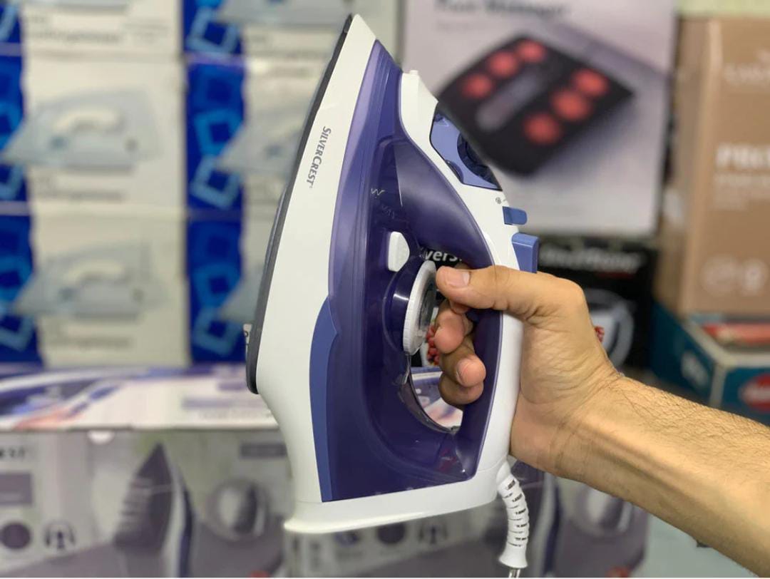 German Lot Imported  1840W Steam Iron